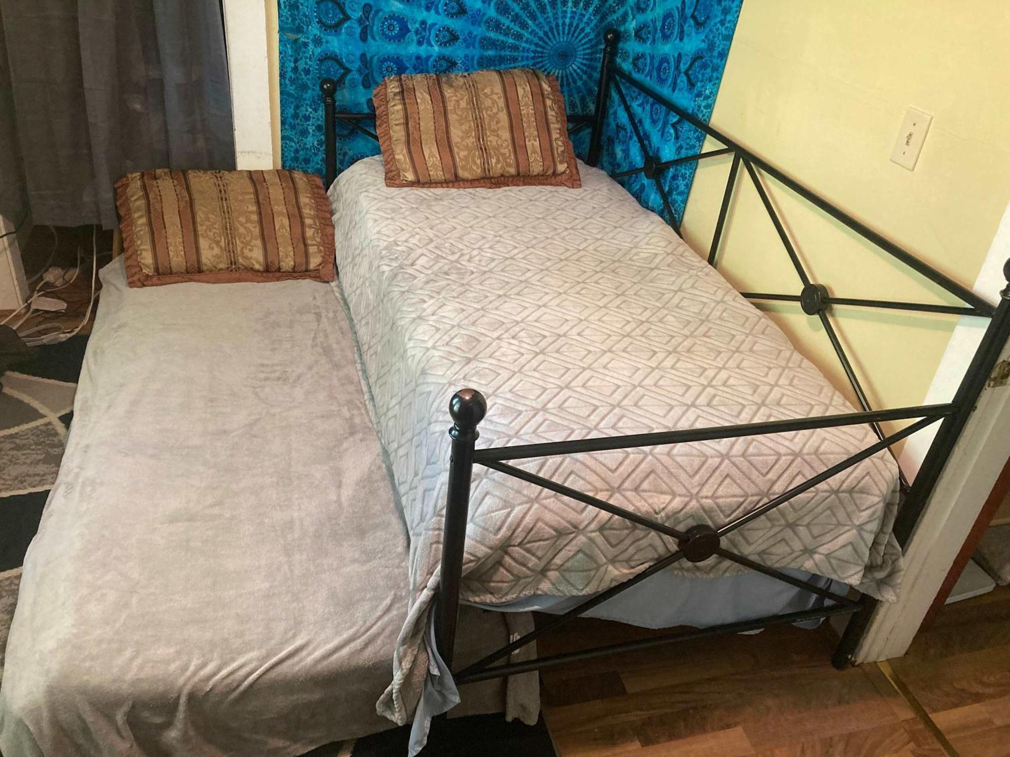 Cozy 3 Bedroom House In Downtown 이타카 외부 사진